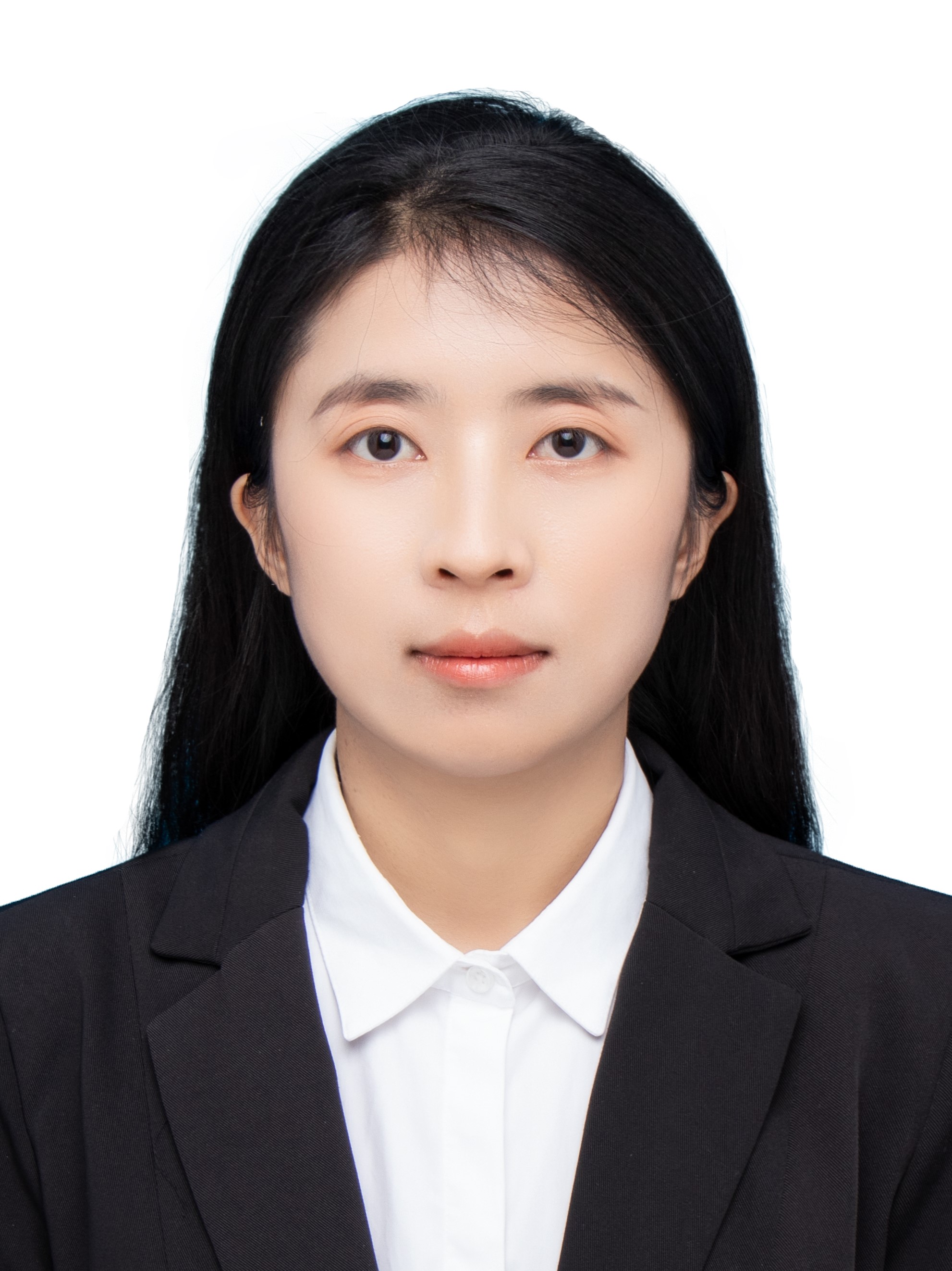 曾露老师简介